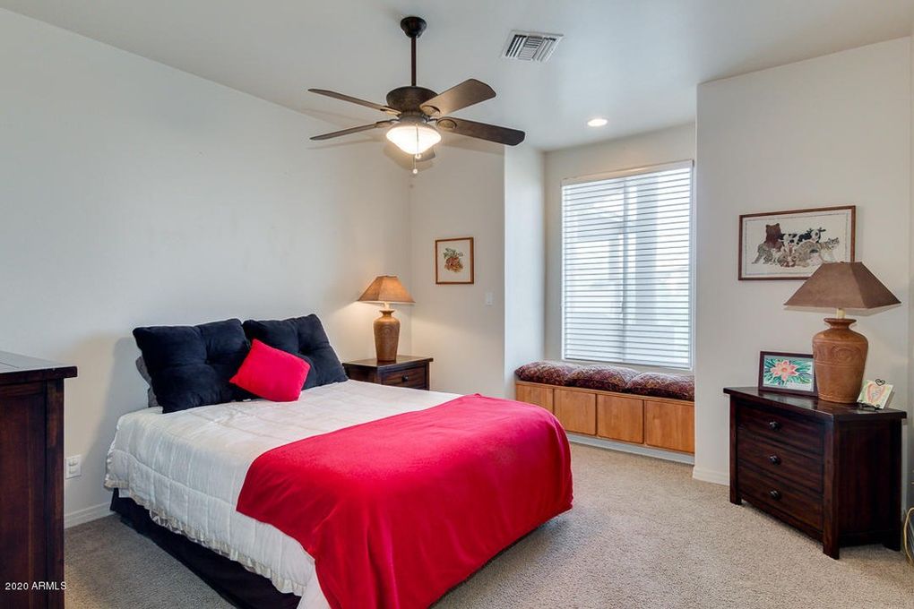 2nd Bedroom Listing photo 15