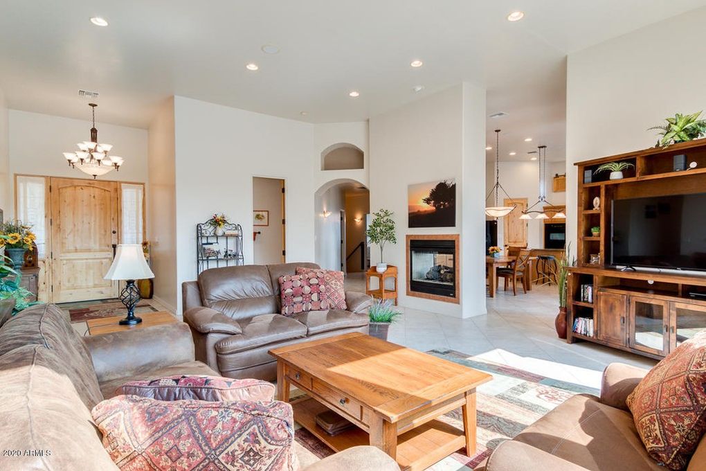 Great Room Listing photo 35